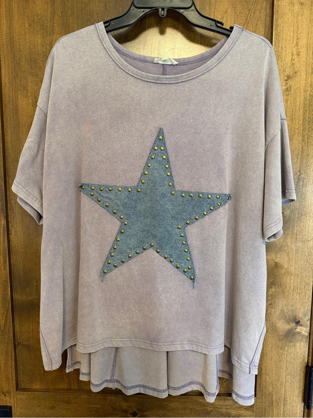 Easel Star shirt with studs - size M - NWOT